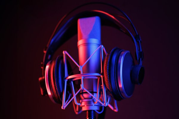 Quelles techniques de narration non linéaire peuvent enrichir l'expérience de jeu dans un RPG?